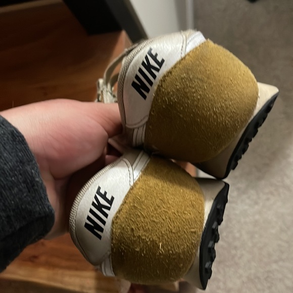 Nike Classic Shoes - Picture 6 of 7